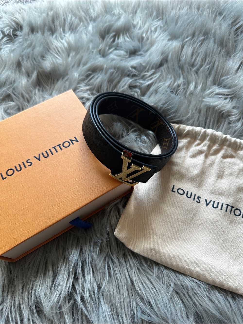 Authentic Louis Vuitton LV Iconic Reversible Monogram Belt - SIZE 85/34